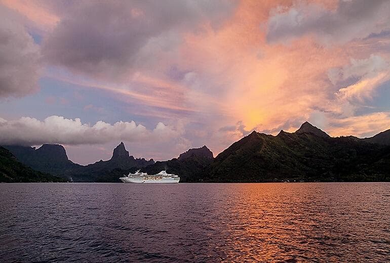 Tahiti & the Society Islands 